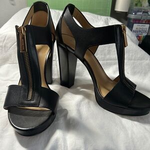 MK Berkeley Black Leather Platform Sandal